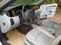 Gebraucht Jaguar X-type 196 PS (144 kW) 2001 Silber metallic Limousine