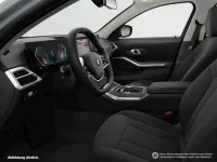 Gebraucht BMW 320 184 PS (135 kW) 2025 Grau Kombi
