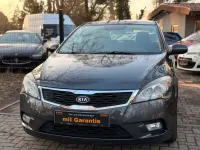 Używany Kia Ceed 109 KM (80 kW) 2009 Szary Hatchback