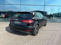 Używany Audi A3 Advanced 150 KM (110 kW) 2020 Czarny Sedan/Limuzyna