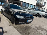 Gebraucht BMW 318 143 PS (105 kW) 2008 Schwarz Kombi