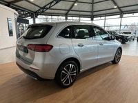 Gebraucht Mercedes E250 Progressive 163 PS (119 kW) 2024 Silber Limousine