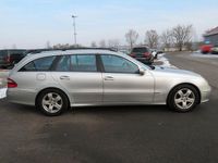 Gebraucht Mercedes E220 150 PS (110 kW) 2003 Silber Kombi