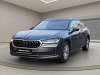 Gebraucht Skoda Superb Selection 193 PS (141 kW) 2024 Graphite grau metallic Kombi