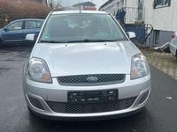 Gebraucht Ford Fiesta Style 69 PS (50 kW) 2008 Polarsilber metallic Kleinwagen