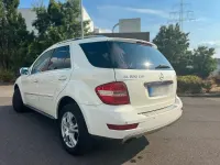 Gebraucht Mercedes ML500 224 PS (164 kW) 2009 Weiß SUV