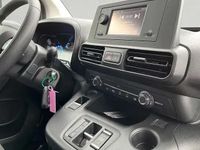 Gebraucht Citroën e-Berlingo 100 kW (136 PS) 2023 Weiß (eisweiss) Van / Kleinbus