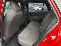 Gebraucht Toyota Corolla Team 184 PS (135 kW) 2021 Rot Kombi