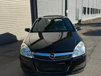 Gebraucht Opel Astra Edition 90 PS (66 kW) 2009 Schwarz Limousine