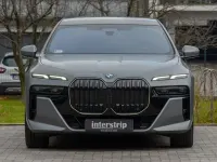 Gebraucht BMW 740 M Sport 299 PS (219 kW) 2025 Grau Limousine