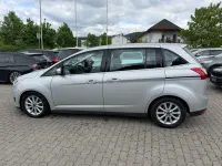 Używany Ford Grand C-Max Titanium 150 KM (110 kW) 2018 Szary Minivan