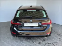 Gebraucht BMW 318 156 PS (114 kW) 2023 Schwarz Kombi