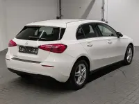 Gebraucht Mercedes 180 116 PS (85 kW) 2019 Andere Limousine