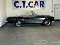 Gebraucht Mercedes 230 150 PS (110 kW) 1965 Schwarz Cabrio