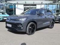 Neu VW Tiguan R-line 193 PS (141 kW) 2025 Uranograu SUV