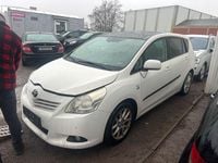 Gebraucht Toyota Verso 150 PS (110 kW) 2010 Weiß Van / Kleinbus