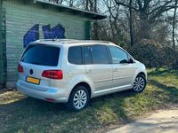 Gebraucht VW Touran Highline 140 PS (102 kW) 2010 Silber Van / Kleinbus