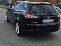 Gebraucht Ford Mondeo 140 PS (102 kW) 2012 Schwarz Kombi