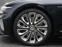 Neu Bentley Continental Mulliner 782 PS (575 kW) 2025 Blau Limousine