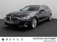 Gebraucht BMW 530 Luxury Line 292 PS (214 kW) 2022 Saphirschwarz  475 Kombi