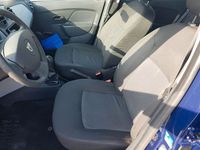 Gebraucht Dacia Sandero Lauréate 75 PS (55 kW) 2014 Blau Limousine