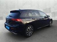 Gebraucht VW Golf VIII Active 150 PS (110 kW) 2022 Deep black perleffekt Limousine