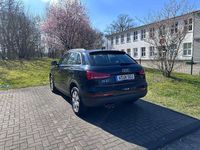 Gebraucht Audi Q3 120 PS (88 kW) 2016 Schwarz SUV