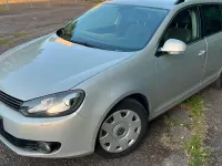Gebraucht VW Golf VI 122 PS (89 kW) 2010 Grau Kleinwagen