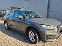 Gebraucht Audi Q2 116 PS (85 kW) 2017 Grau SUV