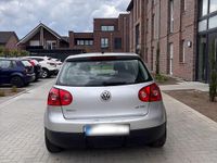 Gebraucht VW Golf V 105 PS (77 kW) 2007 Silber Kleinwagen
