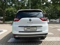 Gebraucht Renault Grand Scénic IV Techno 140 PS (102 kW) 2022 Arktisweiß Van / Kleinbus