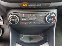 Gebraucht Ford Fiesta 75 PS (55 kW) 2020 Weiß Kleinwagen