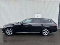 gebraucht Mercedes E220 AHK, Distronic plus,Multibeam,Scheckheft