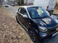 Gebraucht Smart ForFour Passion 71 PS (52 kW) 2015 Schwarz Kleinwagen