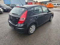 Gebraucht Hyundai i30 Classic 109 PS (80 kW) 2008 Schwarz Limousine