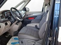 Neu VW Multivan 150 PS (110 kW) 2026 Candyweiß/ starlight blue met Van / Kleinbus