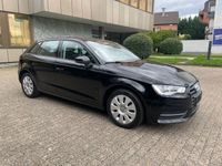 Gebraucht Audi A3 Sportback Ambiente 122 PS (89 kW) 2013 Schwarz Kleinwagen