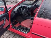 Gebraucht BMW 525 192 PS (141 kW) 1992 Rot Limousine