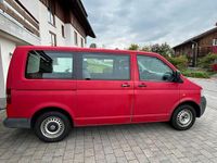 Gebraucht VW Transporter 105 PS (77 kW) 2004 Rot Van