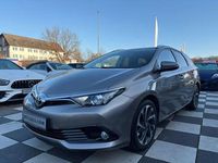 Gebraucht Toyota Auris Design 116 PS (85 kW) 2015 Andere Limousine