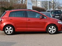 Gebraucht VW Golf VI Team 105 PS (77 kW) 2010 Rot Kleinwagen