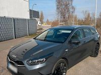 Gebraucht Kia Ceed 140 PS (102 kW) 2025 Grau Kleinwagen
