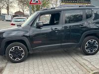 Gebraucht Jeep Renegade Trailhawk 170 PS (125 kW) 2014 Schwarz SUV