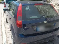 Używany Ford Fiesta Ambiente 101 KM (74 kW) 2003 Niebieski Hatchback