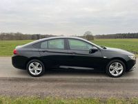 Gebraucht Opel Insignia Edition 140 PS (102 kW) 2017 Schwarz Limousine