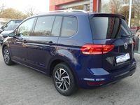 Gebraucht VW Touran Join 116 PS (85 kW) 2018 Blau Van / Kleinbus