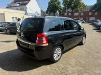 Gebraucht Opel Zafira Family 110 PS (80 kW) 2014 Schwarz Van / Kleinbus