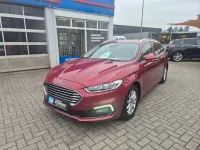 Gebraucht Ford Mondeo Titanium 150 PS (110 kW) 2019 Rot Limousine