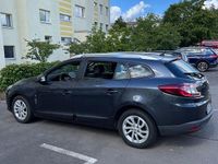 Gebraucht Renault Mégane GrandTour LIMITED 110 PS (80 kW) 2014 Grau Kombi