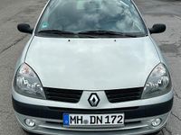 Usata Renault Clio II 2004 Argento Utilitaria